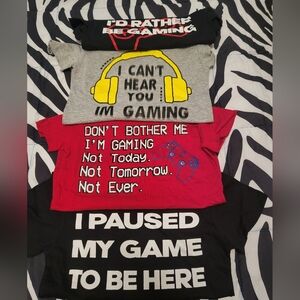 NEW Little boys gaming tee four pack. Size: SM 6-8